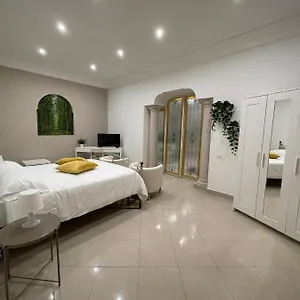 Napule è ... Maison d'hôtes Naples